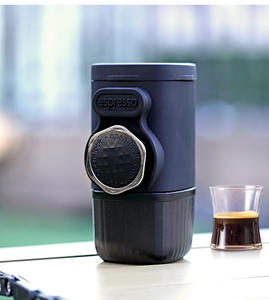 Cafetera Portátil Manual 2 en 1, Mini Máquina de Espresso para Cápsulas y Café Molido, Ideal para Viajes, Campamentos, Hogar y Uso al Aire Libre - Product Image 5