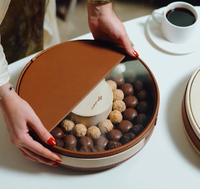Boîte de luxe en PVC transparent pour chocolats, desserts de mariage, aliments du Ramadan, emballage personnalisé en cuir pour bonbons et dattes, boîtes à noix sucrées