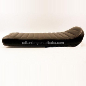 La base en plastique D'ABS rétro <span class=keywords><strong>coussin</strong></span> <span class=keywords><strong>de</strong></span> siège <span class=keywords><strong>de</strong></span> <span class=keywords><strong>moto</strong></span> - Product Image 1