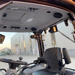Tracteur diesel 75 CV 4x4 avec cabine fermée confortable, homologué COC, homologation européenne, tracteur agricole pour l'agriculture - Product Image 2