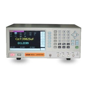 Puente Digital LCR Victor VC4092A, 0.01 a 100M Ohm, Precisión del 0.1%, Medición de Resistencia, Inductancia y Capacitancia - Product Image 1