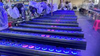 18*18W RGBWA + UV 6in1 a mené le faisceau lumineux de barre de lavage de mur avec l'effet de poursuite pour l'éclairage de DJ d'étape de club