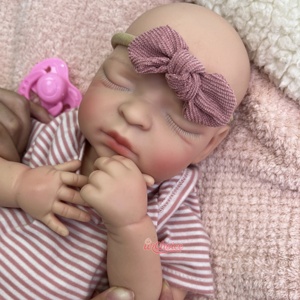 Lebensechte Reborn-Babypuppen 44 cm, realistische Neugeborenen-Bausätze, Mädchenpuppe mit Vollkörper aus Platin-Silikon in Filmqualität für Künstler - Product Image 4