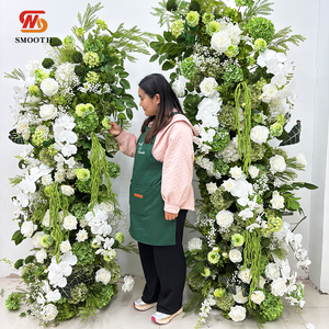 Arco de Flores Artificiales de Hortensias Verdes Elegantes de Nuevo Diseño para Decoración de Bodas y Eventos LEDA - Product Image 3