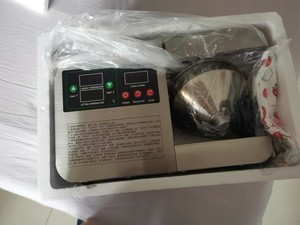 Presse à huile électrique automatique compacte à contrôle <span class=keywords><strong>de</strong></span> température pour usage domestique, extraction à froid <span class=keywords><strong>d</strong></span>'huile <span class=keywords><strong>d</strong></span>'olive, <span class=keywords><strong>de</strong></span> noix <span class=keywords><strong>de</strong></span> coco et <span class=keywords><strong>de</strong></span> palme - Product Image 3