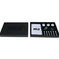 Coffret cadeau d'accessoires de golf personnalisable prêt à l'emploi Serviette souvenir Tee Repair Tool Divot Marker Ball pour hommes femmes dames en vente