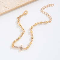 Bracelet à breloques croix en cristal, chaîne de chapelet dorée, perles, pendentif en strass, fermoir réglable, bijoux cadeau pour femme