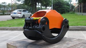 Nouveauté Xuvol LOG GRAPPLEforwarder, grappin hydraulique pour bois, manutention de bois, MF26 pour excavateurs de 1,5 à 3,5 tonnes avec moteur - Product Image 3