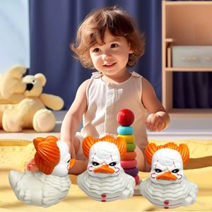 Juguete de Baño Flotante de Goma con Forma de Payaso Terrorífico de 3.5 Pulgadas, E198, Personalizable con Logotipo, Unisex, Seguro para Niños - Product Image 3