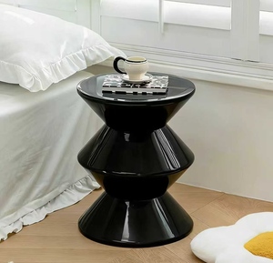 Taburete Bajo de Diseño Lazy Space para el Hogar, Sala de Estar, para Cambiar Zapatos, Taburete Nórdico Creativo de Plástico con Forma de Reloj de Arena - Product Image 6