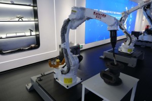 <span class=keywords><strong>Robot</strong></span> multifonctionnel 6 axes Kaierda KR1440 à prix avantageux, type vertical multi-articulé, avec moteur pour soudage à l'arc et traitement laser - Product Image 3