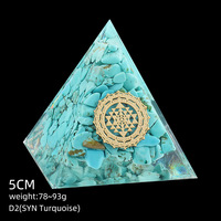 Pyramide d'orgone chakra multi-designs de 5 cm avec gravier de cristal naturel pour ornement de bureau et pratique de guérison spirituelle