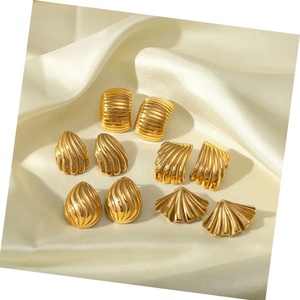 Fashion Jewelry Women's Stainless Steel 18k <b>Gold</b> <b>Plated</b> Wholesale Bulk Simple Striped Shell Texture Threaded Stud <b>Earrings</b> - Product Image 1
