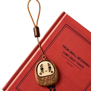 YiTao No Face Man Wooden Pendant <b>Keychain</b> Cartoon <b>Anime</b> Car Accessory Gift - Product Image 5