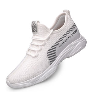 Baskets blanches pour hommes, chaussures rehaussantes à talons cachés, respirantes, avec semelle intérieure augmentant la hauteur de 6 cm, style sport décontracté - Product Image 2