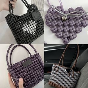 ชุดวัสดุ DIY สำหรับทำกระเป๋าหวายสานมือ กระเป๋าสะพายไหล่ทรงตะกร้าใส่ผักแบบโปร่งลายฉลุ วินเทจ สำหรับฤดูร้อน - Product Image 5