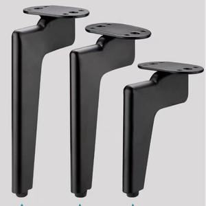 Offre Spéciale de jambe de <span class=keywords><strong>canapé</strong></span> noir or argent nouveau Design moderne Style européen en acier métal meubles jambe Triangle métal armoire <span class=keywords><strong>canapé</strong></span> jambe - Product Image 3