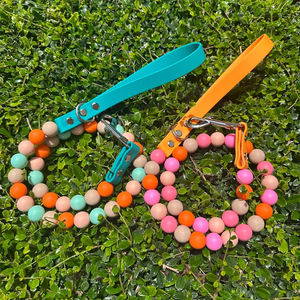 Guinzaglio personalizzato colorato impermeabile cane con perline per cani in PVC morbido Pet guinzaglio Set fascino all'ingrosso - Product Image 1