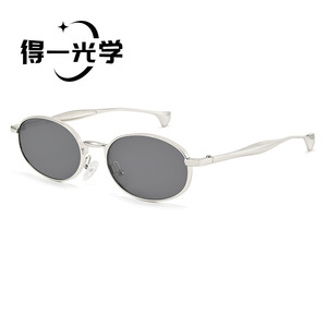 Gafas de sol ovaladas retro de metal para mujer, montura negra, lentes de PC, protección UV400, estilo para exteriores - Product Image 3