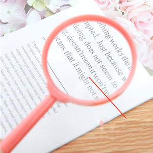 Lupas <span class=keywords><strong>de</strong></span> Mano con Lente <span class=keywords><strong>de</strong></span> 60 mm <span class=keywords><strong>de</strong></span> Diámetro y <span class=keywords><strong>Aumento</strong></span> <span class=keywords><strong>de</strong></span> 3X para Personas Mayores, Lectura, Niños y Exploración <span class=keywords><strong>de</strong></span> la Naturaleza - Product Image 2