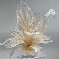 Fleur artificielle géante élégante en crêpe d'organza de soie violet, pour centres de table de mariage, allées et décorations d'événements