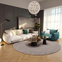 Ensemble de meubles de salon d'hôtel de luxe, canapé en tissu blanc moderne et fauteuil bleu sarcelle pour la décoration de la zone de réception de la suite