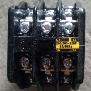 Contactor Fuji Src50-2f X, Relé de Automatización Industrial AC220V AC110V AC440V - Product Image 3