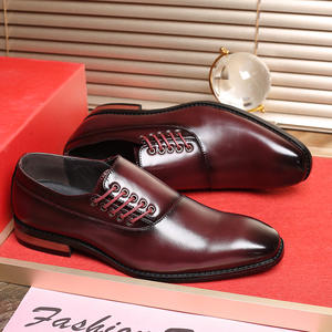 Chaussures hommes en cuir scarpe da sposa da <span class=keywords><strong>uomo</strong></span> moda britannica Business <span class=keywords><strong>stringate</strong></span> Casual <span class=keywords><strong>eleganti</strong></span> per feste scarpe in pelle sintetica - Product Image 4