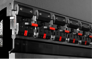 Abrazaderas de Liberación Rápida para Prensas Plegadoras <span class=keywords><strong>Amada</strong></span> <span class=keywords><strong>Promecam</strong></span>, Portaherramientas CNC de Alta Precisión para Máquinas de Plegado de Chapa Metálica - Product Image 2