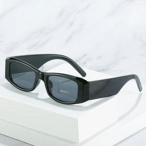 HISTOIRE XY8672 Lunettes de soleil rétro personnalisées avec propre logo Lunettes de soleil à petite monture et jambe large Lunettes de soleil Vintage Blanc Noir Carrées - Product Image 5