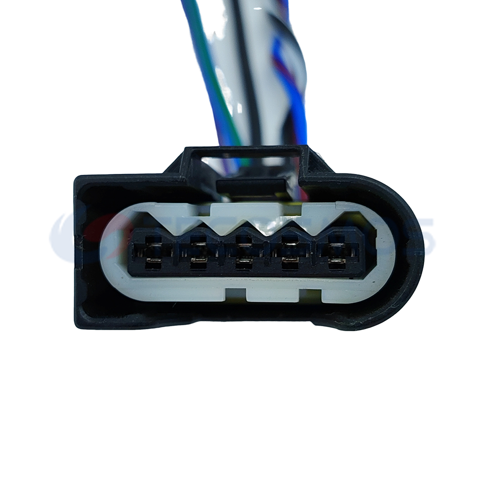 Automotive Ignition Coil Gasoline Fuel Pump Harness Plug Waterproof Shell Suitable for Mercedes Benz 5pin Female CT5-0020M-1