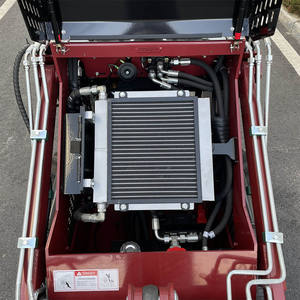 شحن مجاني - لودر صغير بمحرك ديزل معتمد من وكالة حماية البيئة مع مسار مطاطي وملحقات مخصصة - Product Image 6