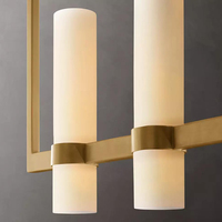 Lustre LED rectangulaire de luxe en laiton avec finition dorée pour villa, suspension inspirée de l'albâtre