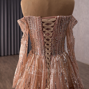 251147 Vestido de Fiesta Formal Elegante con Cuello Barco, Color Marrón, con Lentejuelas y Flores 3D, Corte en A - Product Image 6
