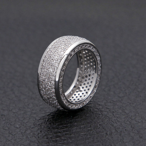 Anillo de Dedo de Latón o Plata con Incrustaciones de Circonita Artificial, Estilo Pavé Completo, para Mujer, Ideal para Aniversario - Product Image 4