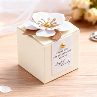 Boîte cadeau personnalisée en papier couché blanc avec couvercle à charnière pour mariage, estampage, parfum, bougie, bonbons, huile d'olive, gelée