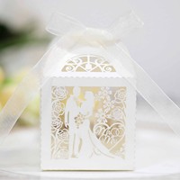 Élégante boîte à chocolats creuse MR MRS pour couple de mariés, avec ruban en satin imprimé UV, idéale pour les fêtes de mariage, les cadeaux de retour romantiques, le Ramadan et Diwali
