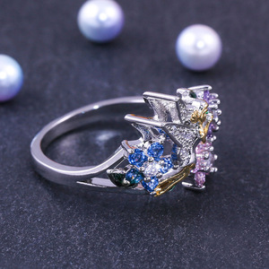 Anello Ali d'Angelo da Donna, alla Moda, con Accento in Cristallo Smaltato, Aperto e Regolabile, Gioiello Creativo e di Carattere, Elegante Anello in Lega di Rame - Product Image 3