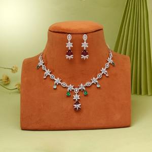 Colliers de diamants américains de couleur verte ensemble de perles en laiton pour les fêtes de mariage tenue de mariée commande en gros - Product Image 2
