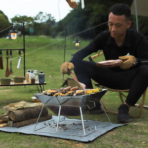 Parrilla portátil plegable de acero inoxidable, estufa de carbón para exteriores, hoguera para acampar para 3-4 personas con rejilla. - Product Image 3
