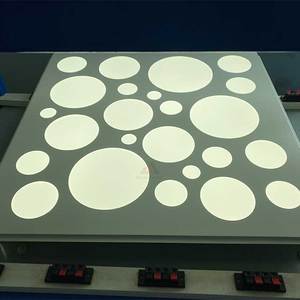 moderno decorativo perforado de techo azulejos de baño impermeable 4x8 DE ALUMINIO acostado Fals paneles de techo con luz - Product Image 4