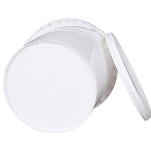 Seau en plastique de 5 litres avec couvercle de haute qualité - Product Image 1