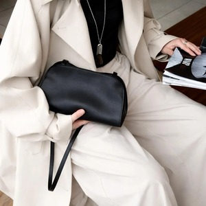 Premium Quality Genuine Leather Shoulder <b>Bag</b> For Ladies Spacious Compartments And Stylish Indian Supplier - Product Image 1