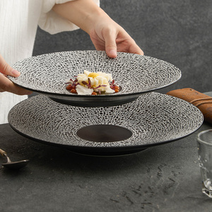 Vajilla de Porcelana con Diseño de Cuadrícula, Plato de Servir Redondo con Esmalte Negro, Apto para Lavavajillas y Microondas, para Uso en el Hogar y Hoteles, Cocina Francesa - Product Image 2