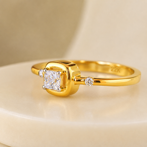 Bague carrée en or 22 carats avec cristaux Bhavsar pour filles, bijou élégant pour anniversaire, mariage, fête et cadeau - Product Image 4
