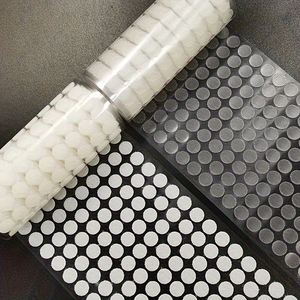 Puntos Adhesivos de Gancho y Bucle Ecológicos Premium, Resistentes al Agua, Fuertes y de Doble Cara - Product Image 2