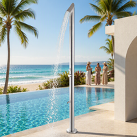 Colonne de douche extérieure autoportante en acier inoxydable SUS304 de qualité supérieure, design moderne, finition brossée, ensemble de douche pour piscine et plage