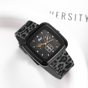 Montre à quartz élégante pour femmes, grand cadran, motif léopard, bracelet en silicone, montre-bracelet tendance - Product Image 3