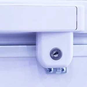 Réfrigérateurs commerciaux de haute qualité à une, deux ou trois portes pour supermarchés, congélateurs horizontaux pour hôtels et restaurants - Product Image 3