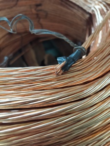 Bán hàng trực tiếp từ đồng phế liệu xuất khẩu giá cả cạnh tranh trên máy nén dòng dây đồng phế liệu - Product Image 2